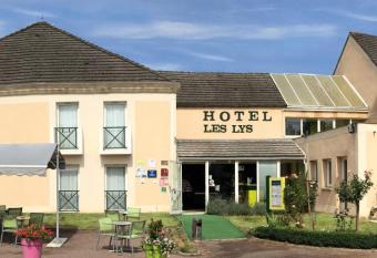 Aux Lys de Chablis has Balcony rooms