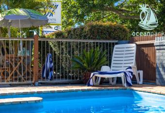 Ocean Park Motel & Holiday Apartments allows 18 year olds to book a room