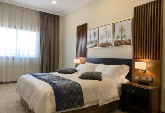 Tripper Inn Hotel has Balcony rooms