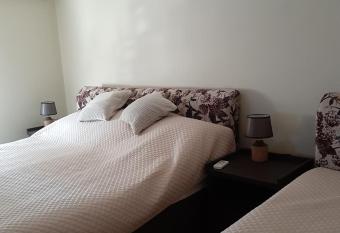 MiMOZA 2 allows 18 year olds to book a room