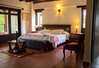 La Posada De Los Arc  ngeles has Balcony rooms