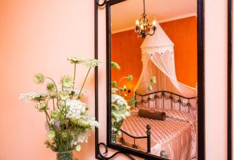 Villa Irida has Balcony rooms