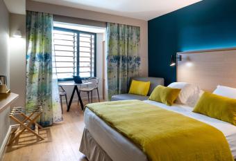 Best Western Montecristo-Bastia has Balcony rooms