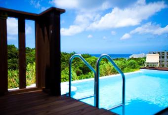 Hanare AOZORA allows 18 year olds to book a room