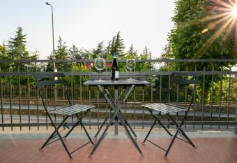 Casa di Dario has Balcony rooms