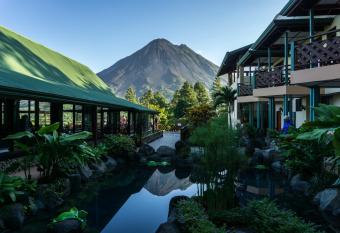 Arenal Observatory Lodge & Trails allows 18 year olds to book a room