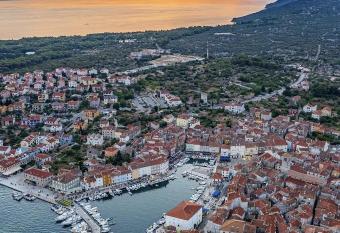 Franceska apartmani has Balcony rooms