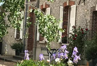 L ESCALE EN BEAUCE has Balcony rooms