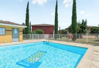 Appart City Classic Toulouse Saint-Simon allows 18 year olds to book a room