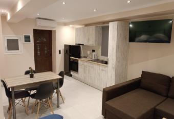 Newly renovated apartment next to the port allows 18 year olds to book a room