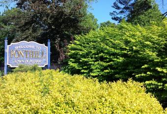 Hipwell's Motel has Smoking rooms