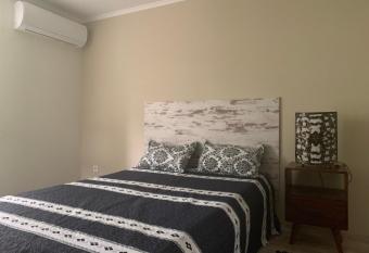 Villa F  red has Balcony rooms