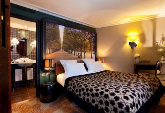 Hotel Fontaines du Luxembourg has Balcony rooms