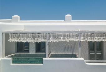 Virtu Suites has rooms with a private hot tub