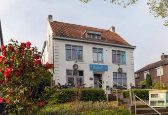 B&B Bie Janssen allows 18 year olds to book a room