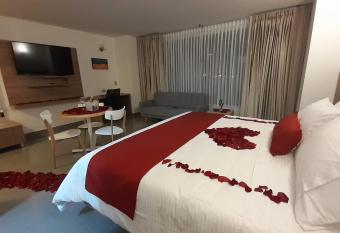 MP Hotel has rooms with a private hot tub