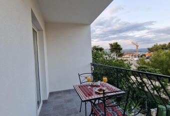 Apartments Sandra has Balcony rooms