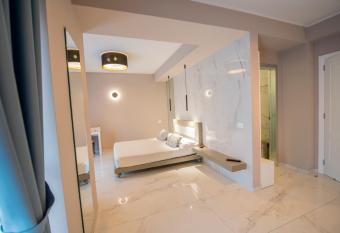 Milazzo Aeolian Sea Port B&B has Balcony rooms