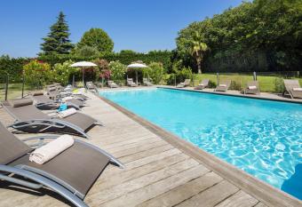 Best Western PLUS Elixir Grasse allows 18 year olds to book a room