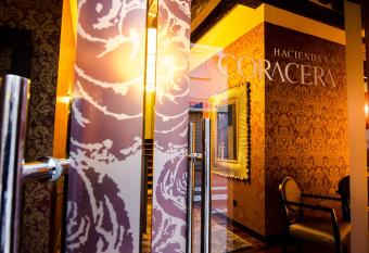 Hacienda la Coracera has Balcony rooms