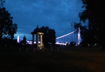 Renata Remisens allows 18 year olds to book a room