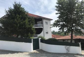 Casa do Nini has Balcony rooms