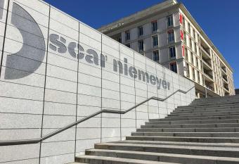 Best Western ARThotel allows 18 year olds to book a room