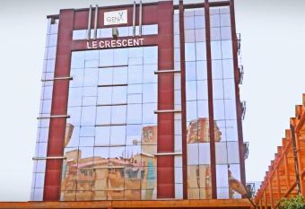 GenX Le Crescent allows 18 year olds to book a room