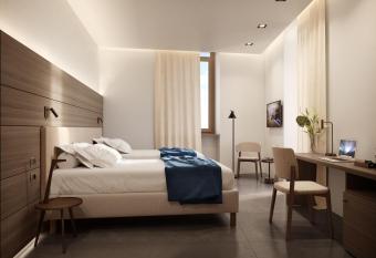 Boutique Hotel Touring has Balcony rooms