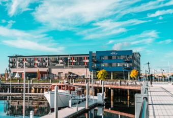 Hotel Indigo Seattle Everett Waterfront By IHG has Balcony rooms