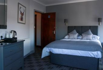 The Royal Hotel allows 18 year olds to book a room