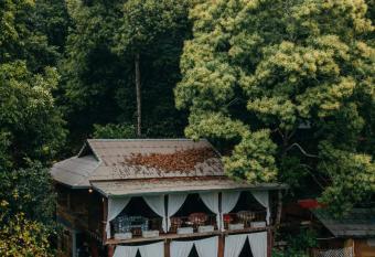                                                                   | Taloh Homestay Chiangmai has Balcony rooms