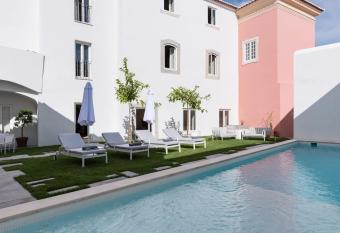 Travassos 11 has Balcony rooms