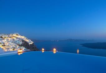 Alta Vista Suites has Balcony rooms