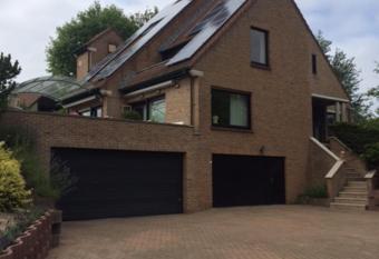 Klimop allows 18 year olds to book a room