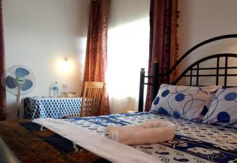 KILIMANJARO MAD MONKEY S HOTEL has Balcony rooms