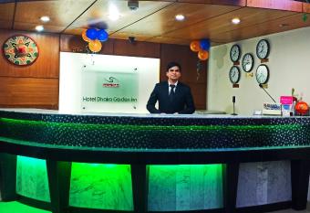 Dhaka Golden Inn - Banani Lakeside allows 18 year olds to book a room