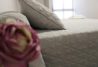 Apartamentos Credencial allows 18 year olds to book a room