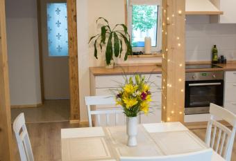 LiisuPesa Apartment with Sauna and Garden allows 18 year olds to book a room