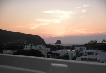 Korina s Rooms has Balcony rooms