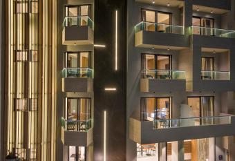 M City Hotel allows 18 year olds to book a room