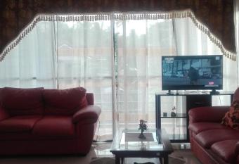 Jem Jeff Residence Inn has Balcony rooms