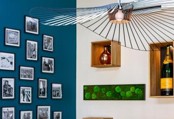 La Ressour  ante allows 18 year olds to book a room