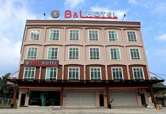 B&L HOTEl allows 18 year olds to book a room