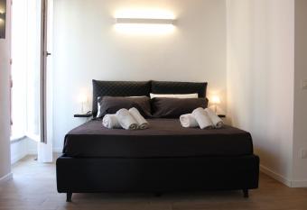 UnicumHouse Verona allows 18 year olds to book a room