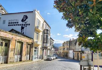 Hostel Douro Backpackers has Balcony rooms