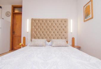 Apartmani VILLA KALINIC has Balcony rooms