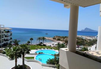 MASCARAT BEACH has Balcony rooms