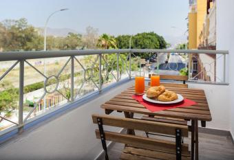 WintowinRentals All Comforts M  laga Center has Balcony rooms