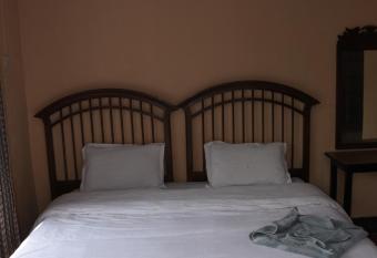 Family Peace House, Kathmandu has Balcony rooms